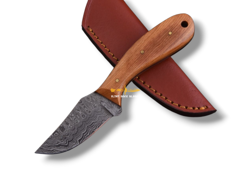 Damascus steel Skinner Knife 