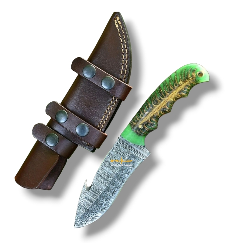 Damascus steel Guthook Skinner 
