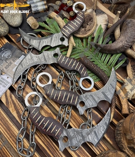 Damascus steel KARAMBIT knives